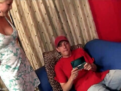 In den arsch, Arsch, Arschlecken, Grosser arsch, Grosse titten, Schwanz, Reif, Milf