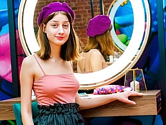 Schlafzimmer, Grosser arsch, Grosse titten, Braunhaarige, Fingern, Masturbation, Kurzes haar, Dürr