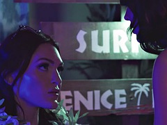 フェラチオ, 茶髪の, 指いじり, ハードコア, ヒール, シーメール, タトゥー, オッパイの