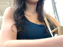 Amateur, Morena, Abierta, Masturbación, Al aire libre, Bragas, Tetas, Juguetes