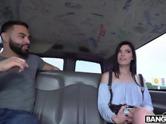 Arsch, Blasen, Auto, Rasiert, Dürr, Entkleiden, Jungendliche (18+), Titten