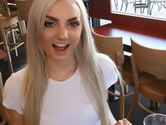 Acercamiento, Bailar, Extremo, Monstruo, Orgasmo, Solo, Juguetes, Bajo la falda