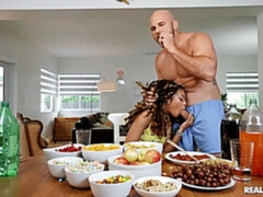 Grote lul, Pijpbeurt, Hondjeshouding, Dominatie, Zwart, Interraciaal, Klein