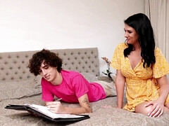 Lieveling, Grote lul, Gezin, Rijpe lesbienne, Moeder, Gezichtspunt, Stiefmoeder, Taboe