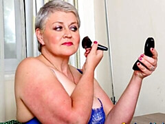 Enthousiasteling, Mooie dikke vrouwen, Grote kont, Grote mammen, Blond, Mollig, Masturbatie, Alleen