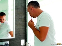 Nana, Gros cul, Grosse bite, Gros seins, Sucer une bite, Queue, Hard, Chatte