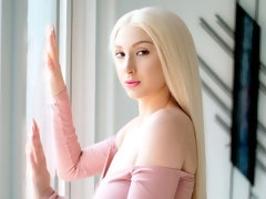 Incroyable, Lécher le cul, Sucer une bite, Doigter, Branlette thaïlandaise, Mère que j'aimerais baiser, Branlette espagnole, Jouets