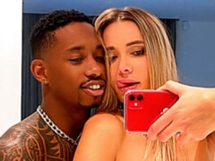 Schwarz, Blondine, Blasen, Hundestellung, Interrassisch, Natürlichen titten, Jungendliche (18+), Titten