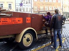 Leie, Blasen, Hardcore, Reif, Muschi, Rotschopf, Reiten, Strümpfe