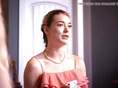 Eating pussy, fingering pussy, desperate