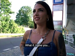 Amateur, Grosse bite, Gros seins, Interracial, Mère que j'aimerais baiser, Seins naturels, De plein air, Tatouage