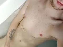 Verga grande, Corridas, Alemán, Pajear, Ducha, Solo, Tatuaje, Adolescente