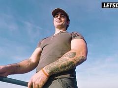 Plage, Blonde, Sucer une bite, Tir de sperme, Hard, Fille latino, Mère que j'aimerais baiser, Nénés