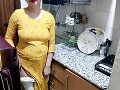 Gros cul, Conversation vulgaire, Première fois, Hd, Indienne, Mère que j'aimerais baiser, Maman, Nue