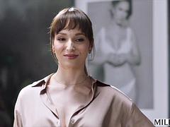 フェラチオ, 茶髪の, 手コキする, なめる, 淫乱熟女, サウナ, 魅力的, シャワー