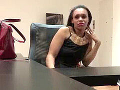 Amateur, Sucer une bite, Brésilienne, Brunette brune, Tir de sperme, Noir ébène, Réalité, Jarretelles