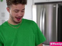 Большой член, Блондинки, Минет, Собачьи, Семья, От первого лица, Табу, Сиськи