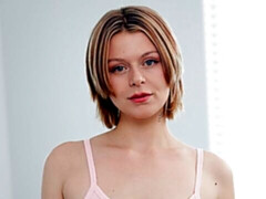 Slaapkamer, Grote kont, Grote lul, Grote mammen, Pijpbeurt, Hondjeshouding, Kort haar, Lang