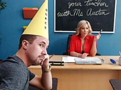 Gros cul, Grosse bite, Gros seins, Blonde, Sucer une bite, En levrette, Mère que j'aimerais baiser