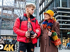 18, フェラチオ, エロ熟女, チェコ, チン, お婆さん, アウトドア, フェラする