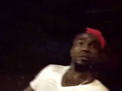 Arsch, Grosser schwanz, Fett, Interrassisch, Lecken, Milf, Monster, Öffentlich