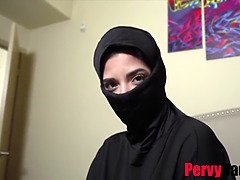 Daughter in hijab fucks dad- Gabriela Lopez