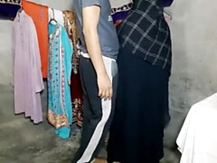 18, アナル, 捕まる, 家族, はじめて, 人妻の, インド人, 締まりの良い