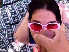 18 jahre, Blasen, Spermaladung, Aufs gesicht abspritzen, Selbstgemacht, Ablutschen, Tätowierung, Jungendliche (18+)