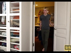 18 jaar, Pijpbeurt, Dichtbij, Huisgemaakt, Verleid, Zusters, Zoon, Tiener