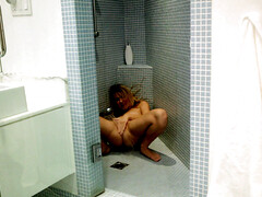 Rubia, Pezones, Ducha