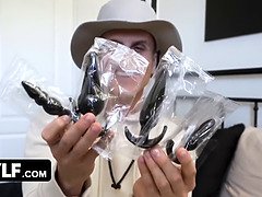 Anal, Gros cul, Gros seins, Éjaculation interne, Mère que j'aimerais baiser, Pov, Rugueux, Jouets