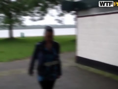 Anaal, Grote mammen, Sperma in gezicht, Hakken, Buiten, Openbaar, Tatoeage, Speelgoed