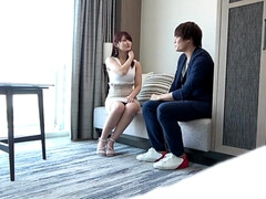 Sama Arousing Japanese spreads her fruity legs