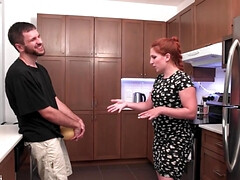 18 ans, Européenne, Branlette thaïlandaise, Hd, Mère que j'aimerais baiser, Petite femme, Rousse roux, Nénés