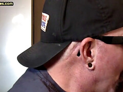 Enthousiasteling, Anaal, Pijpbeurt, Diep in de keel, Homo, Brillen, Handbeurt, Rijpe lesbienne