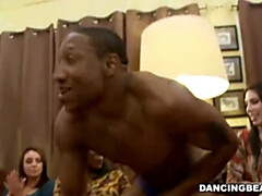 Большой член, Блондинки, Брюнетки, Семяизвержение, Сперма на лице, Группа, Оргазм, Вечеринка