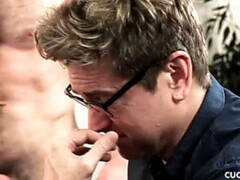 デカパイ, フェラチオ, 巨乳な, 浮気する, Hd, 旦那, なめる, 妻