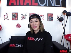 Anal, Grosse bite, Brunette brune, Queue, En levrette, Hard, Fille latino, Mère que j'aimerais baiser
