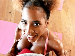 Sucer une bite, Brunette brune, En levrette, Noir ébène, Hd, Adolescente