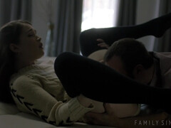 茶髪の, 家族, 開帳, キス, キッチン, なめる, オマンコ, オッパイの