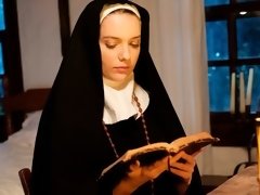 Cul, Doigter, Lesbienne, Masturbation, Rasée, Jarretelles, Dénudage, Adolescente