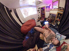 Anal, Homme nu et filles habillées, Tir de sperme, Femme dominatrice