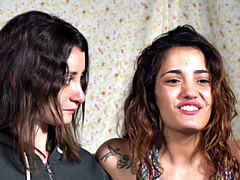 Cul, Gros cul, Sucer une bite, Bondage, En levrette, Groupe, Public, Voyeur