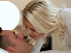 Блондинки, Фут фетиш