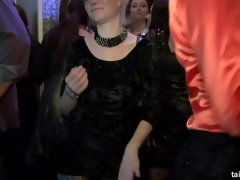 素人, デカパイ, 黒人, ブロンド, 女, ヒール, レズビアン, フェラする