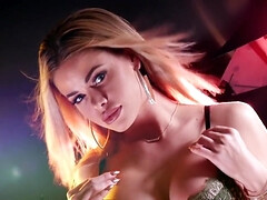 Grosse titten, Blondine, Blasen, Kehlenfick, Schwanz, Hd, Pov, Jungendliche (18+)