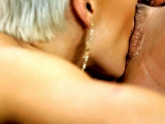 茶髪の, レズビアン, なめる, 淫乱熟女, 小柄, オマンコ, ティーン, おもちゃ