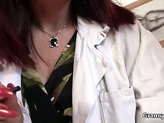 Blasen, Geile alte tussi, Kehlenfick, Reif, Milf, Realität, Schreiend, Stiefmutter