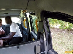 Grosser schwanz, Schwarz, Blondine, Kehlenfick, Fingern, Lecken, Im freien, Muschi