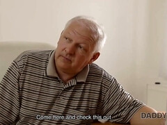 Брюнетки, Парочка, Хд, Каблуки, Мастурбация, Натуральные сиськи, Киски, Молоденькие